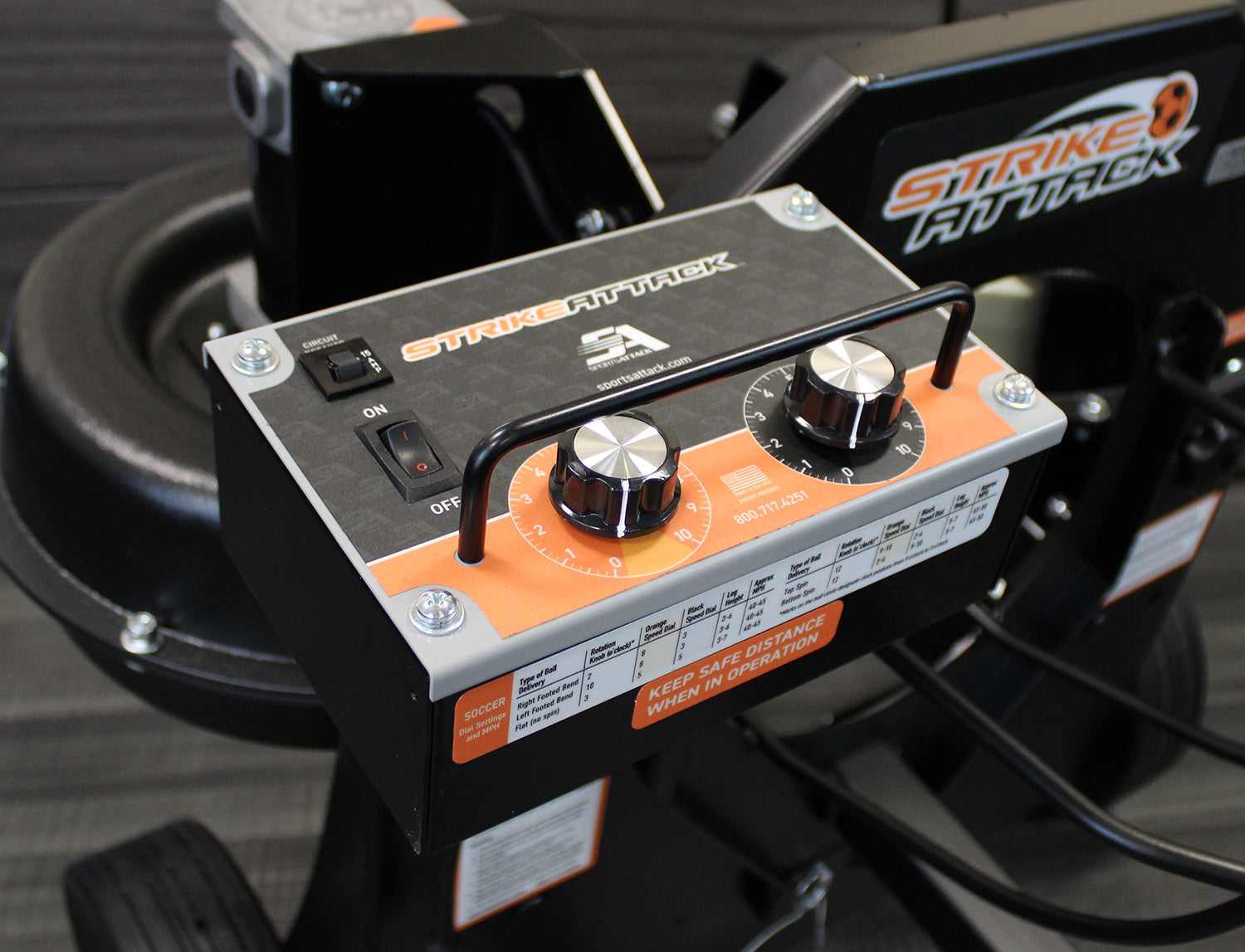 Strike Attack Soccer Machine, 90V