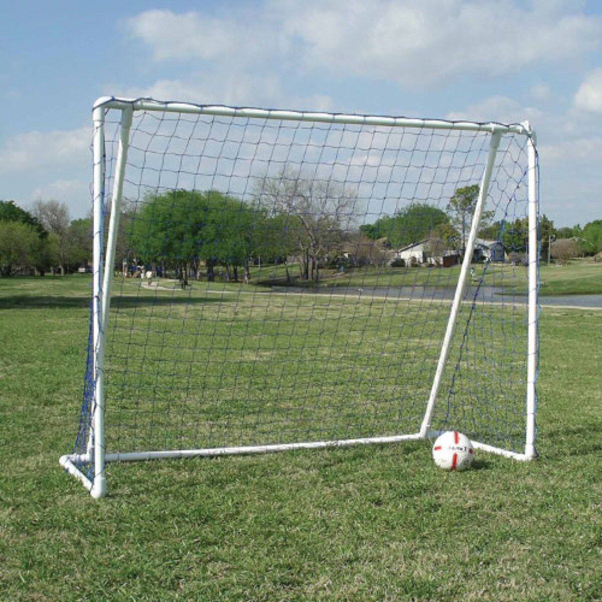 Funnet Soccer Goal 4'H x 6'W